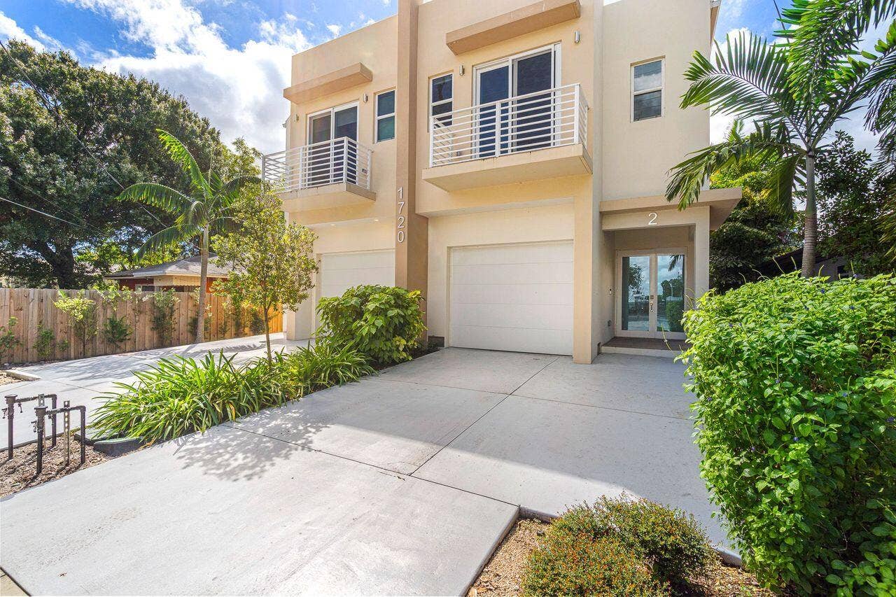 1720 SW 20th Street, Fort Lauderdale, FL 33315 Front