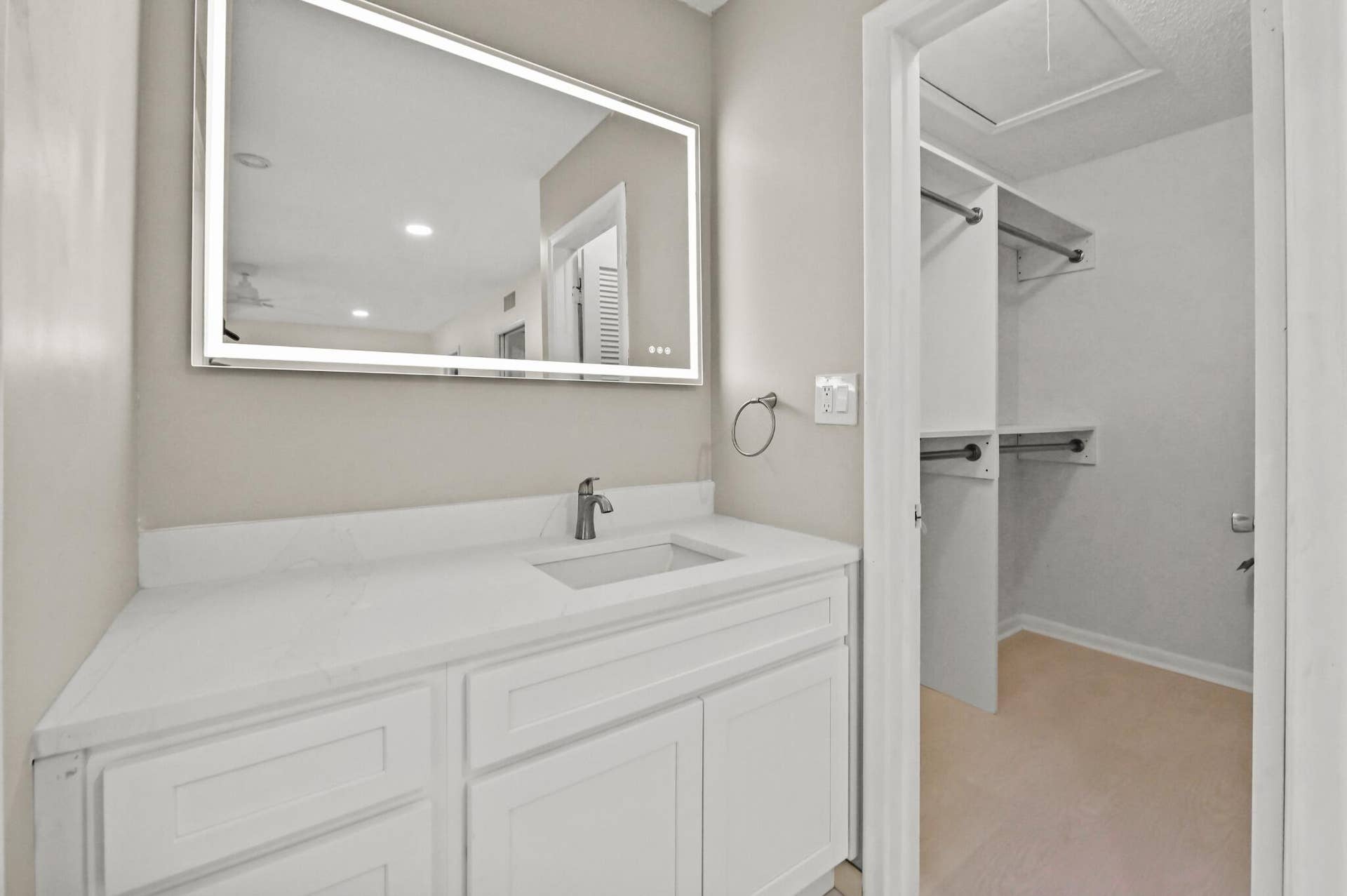12 Second Bathroom