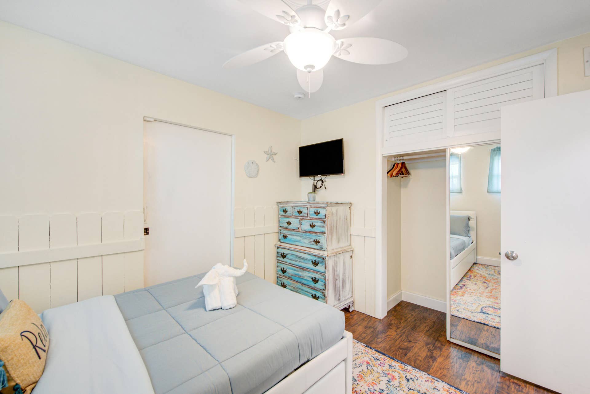 1100 NE 4TH Street, Hallandale Beach, Hallandale Beach, FL 33009 Photo_04