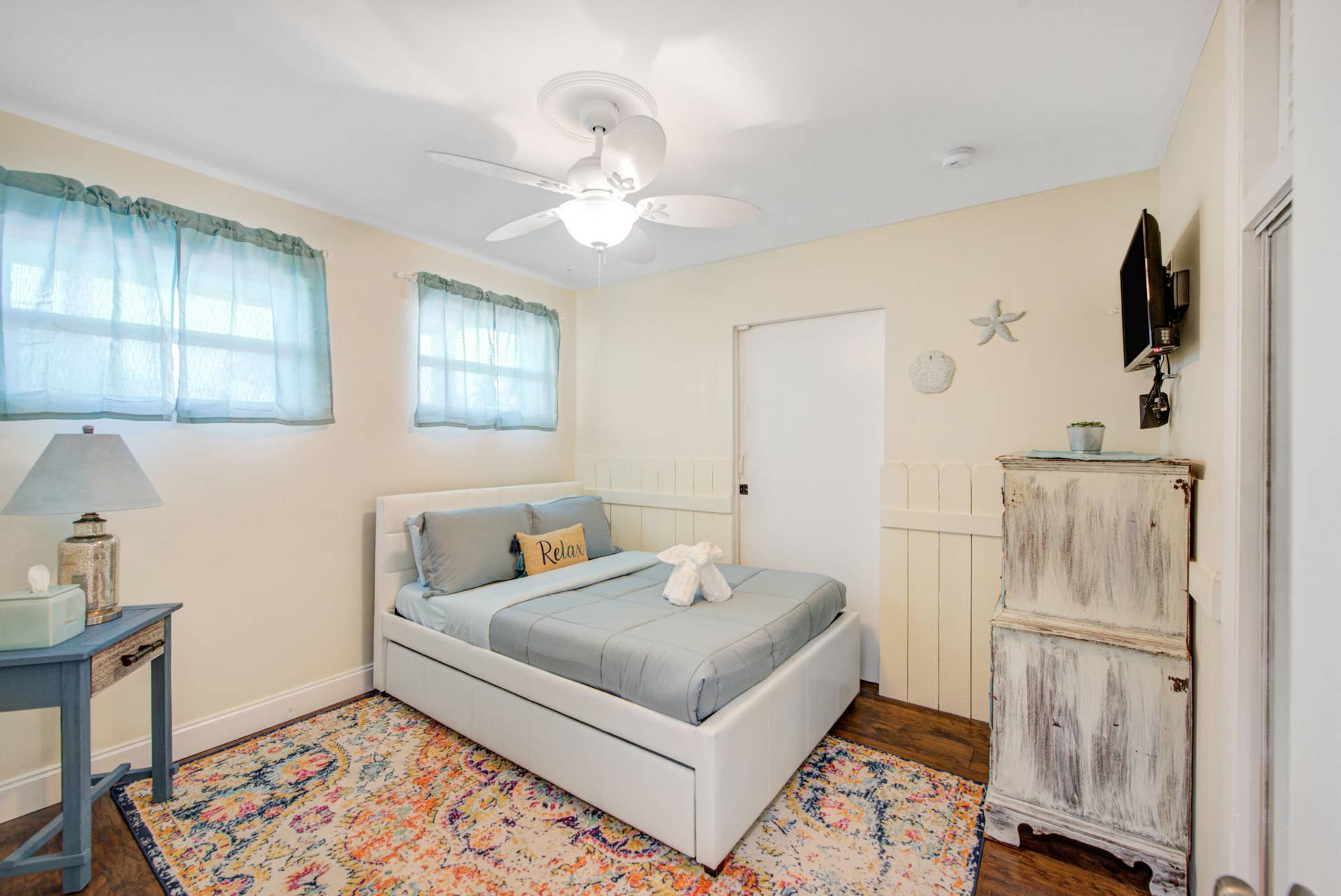 1100 NE 4TH Street, Hallandale Beach, Hallandale Beach, FL 33009 Photo_02