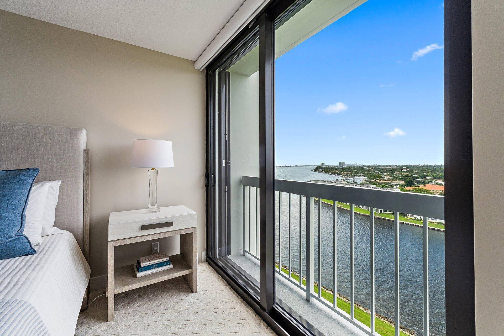 123 Lakeshore Drive, #1544, North Palm Beach, FL 33408 050-123LakeshoreDr-1544-NorthPalmBeach-S