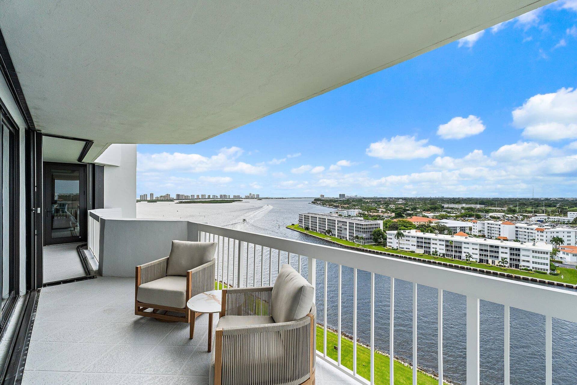 123 Lakeshore Drive, #1544, North Palm Beach, FL 33408 032-123LakeshoreDr-1544-NorthPalmBeach-S