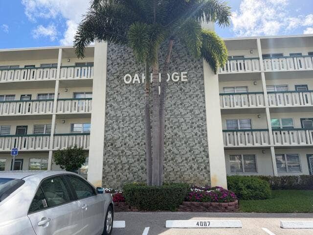 Property photo for 1083 OAKRIDGE U, Deerfield Beach, FL