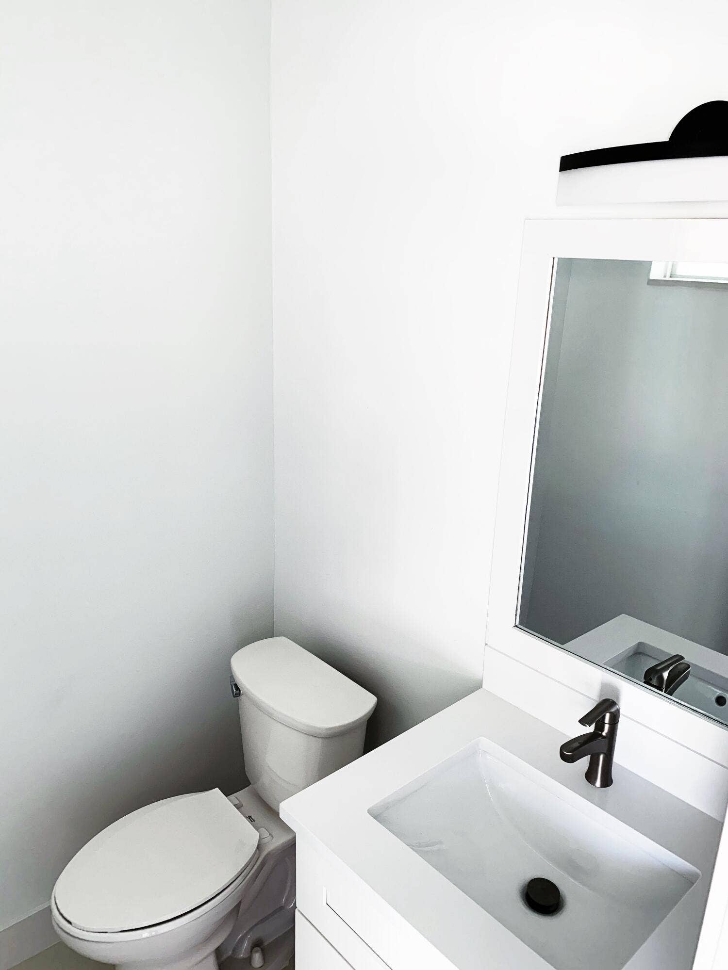 231 Marine Court, #2, Lauderdale By The Sea, FL 33308 Half Bath