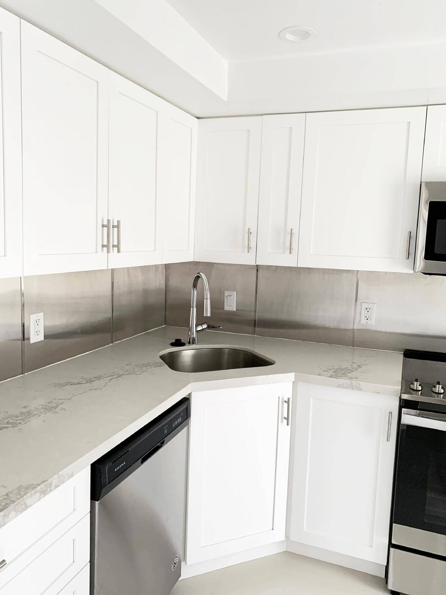 231 Marine Court, #2, Lauderdale By The Sea, FL 33308 Kitchen_sink