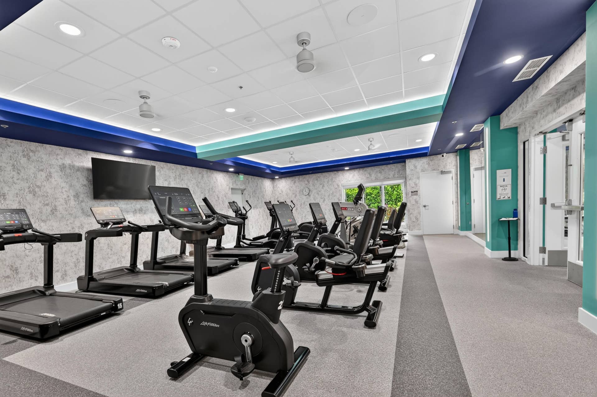 9818 Crescent View Drive S, Boynton Beach, FL 33437 V1 46 Cardio Gym 42-print-_DSC4071