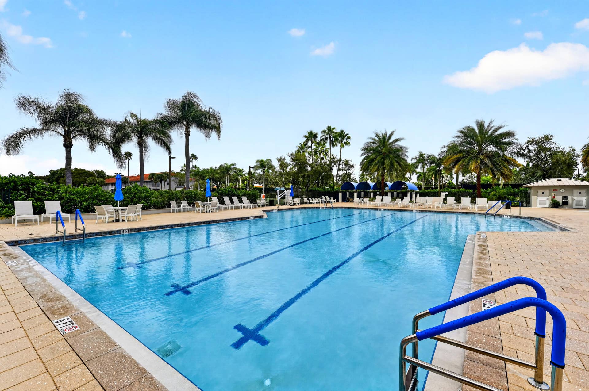 9818 Crescent View Drive S, Boynton Beach, FL 33437 V1 50 Outdoor Pool 46-print-_DSC4089