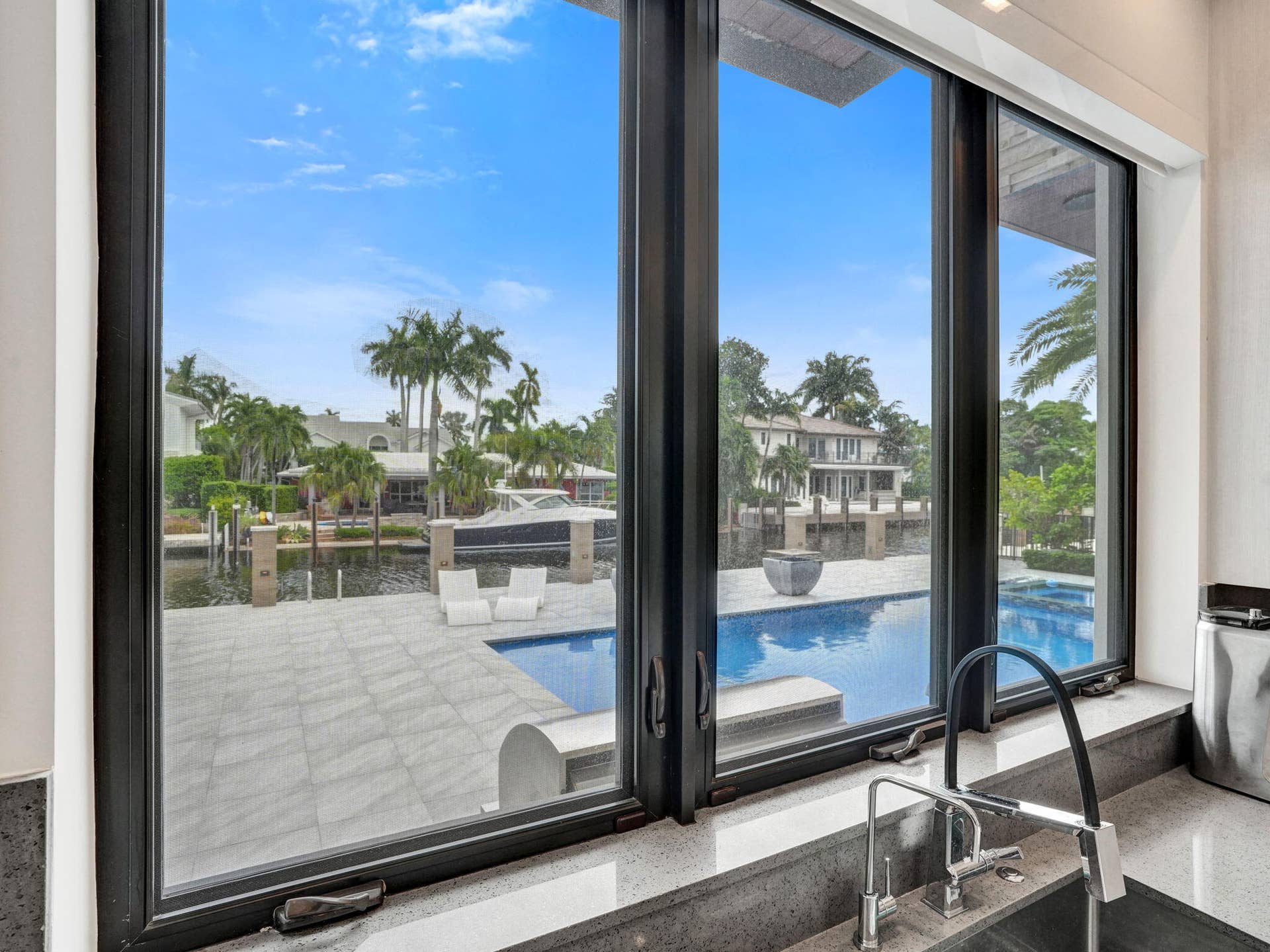 424 COCONUT ISLE Drive, Fort Lauderdale, FL 33301 55-web-or-mls-DSC00770