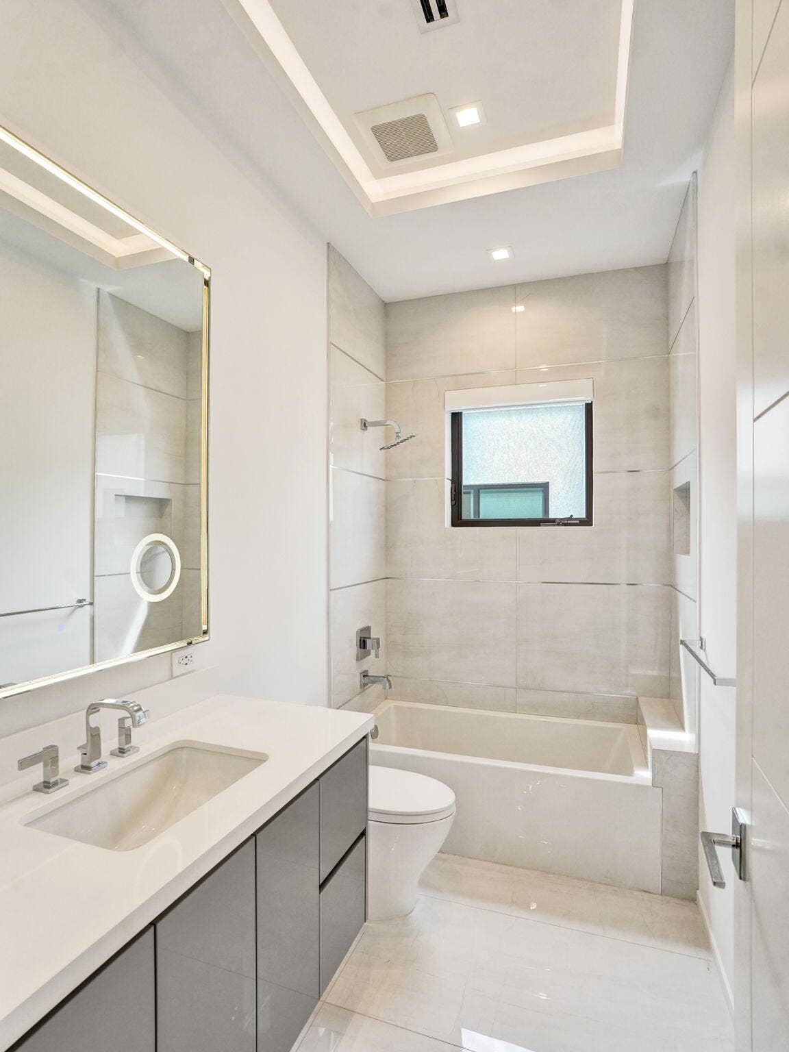 424 COCONUT ISLE Drive, Fort Lauderdale, FL 33301 100-web-or-mls-DSC00911