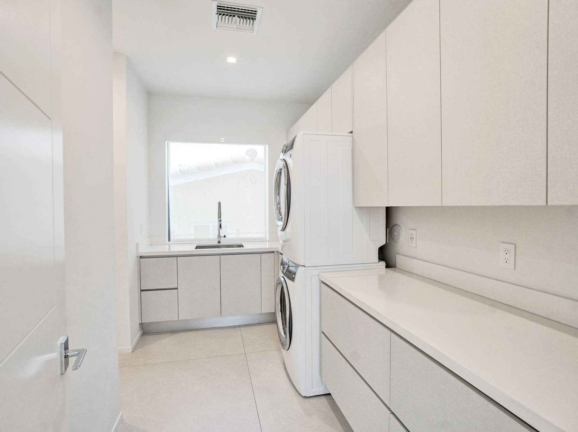 424 COCONUT ISLE Drive, Fort Lauderdale, FL 33301 49-web-or-mls-DSC00752