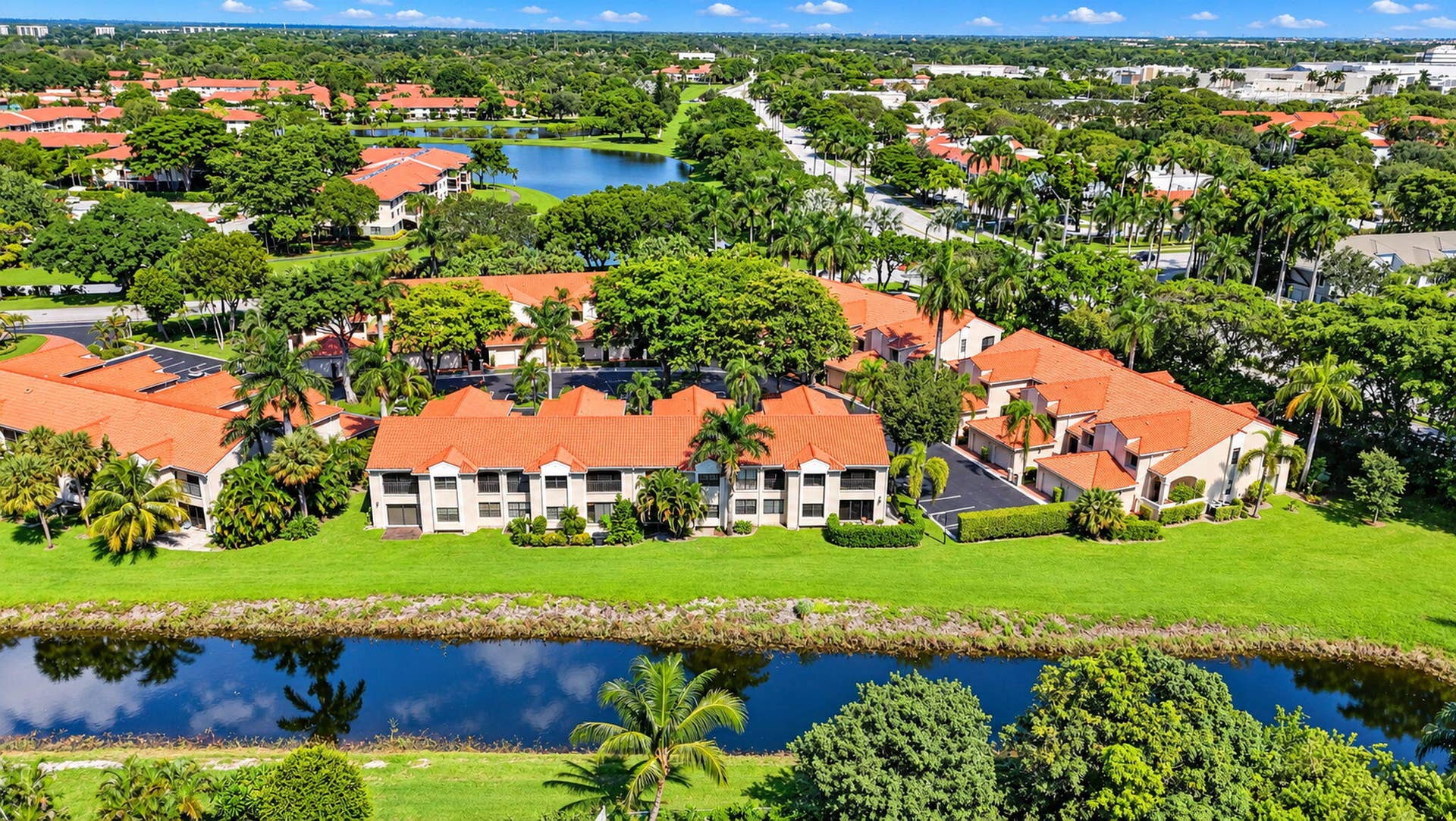 6050 VERDE Trail S, #4010, Boca Raton, FL 33433 44-web-or-mls-DJI_20261007000958_0041_D_