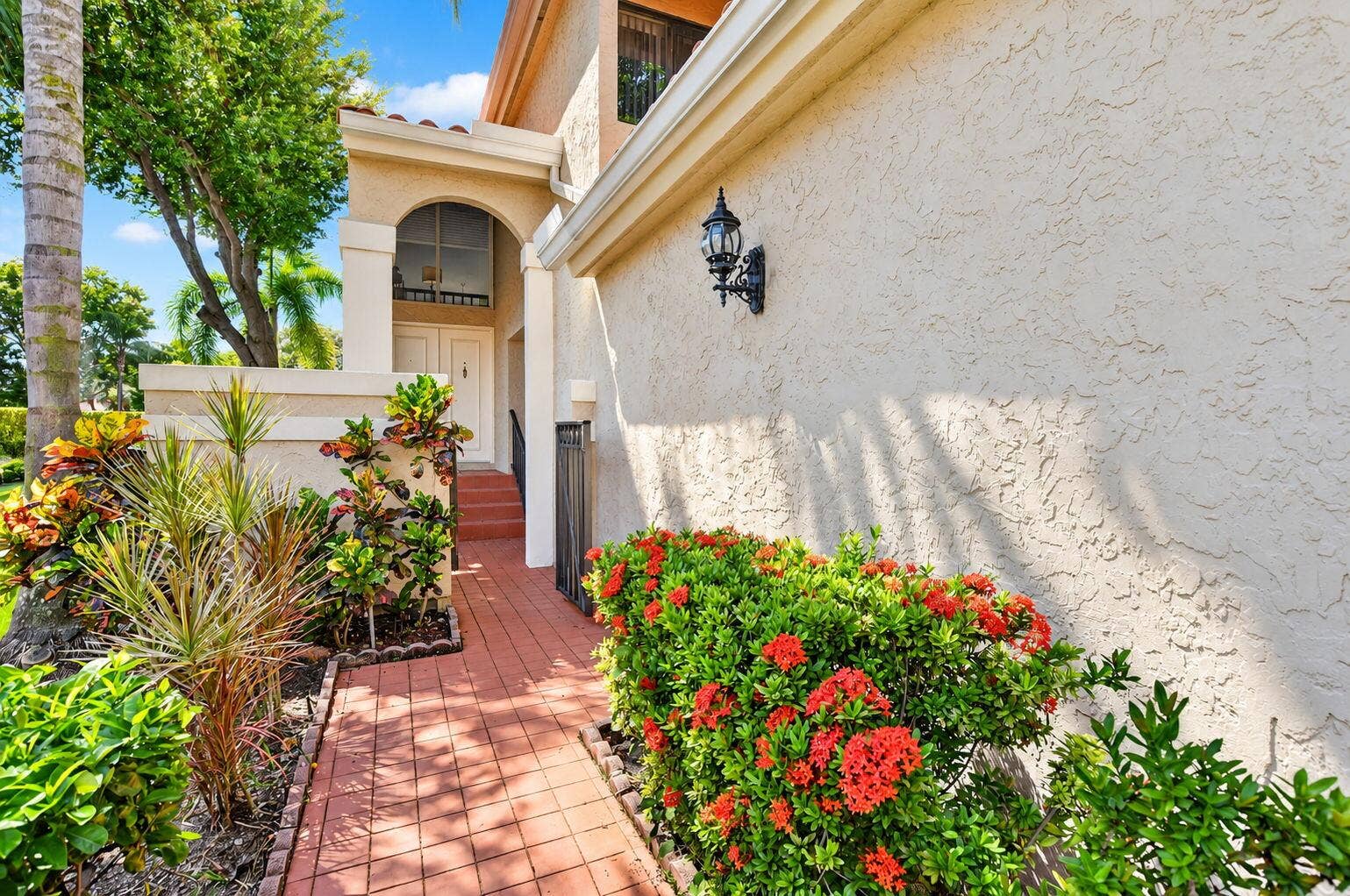 6050 VERDE Trail S, #4010, Boca Raton, FL 33433 2-web-or-mls-Sunny South Florida Poolsid