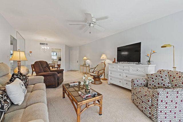 755 SATURN Street, #H206, Jupiter, FL 33477 Living Room