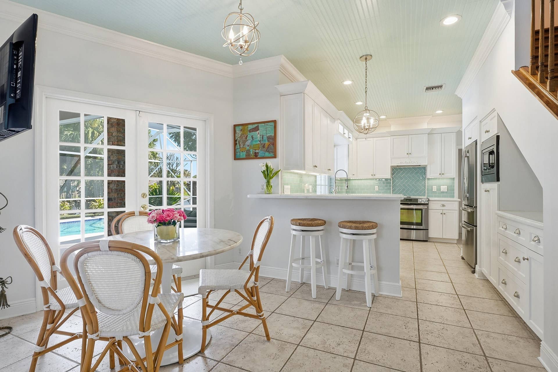 Eat in Kitchen