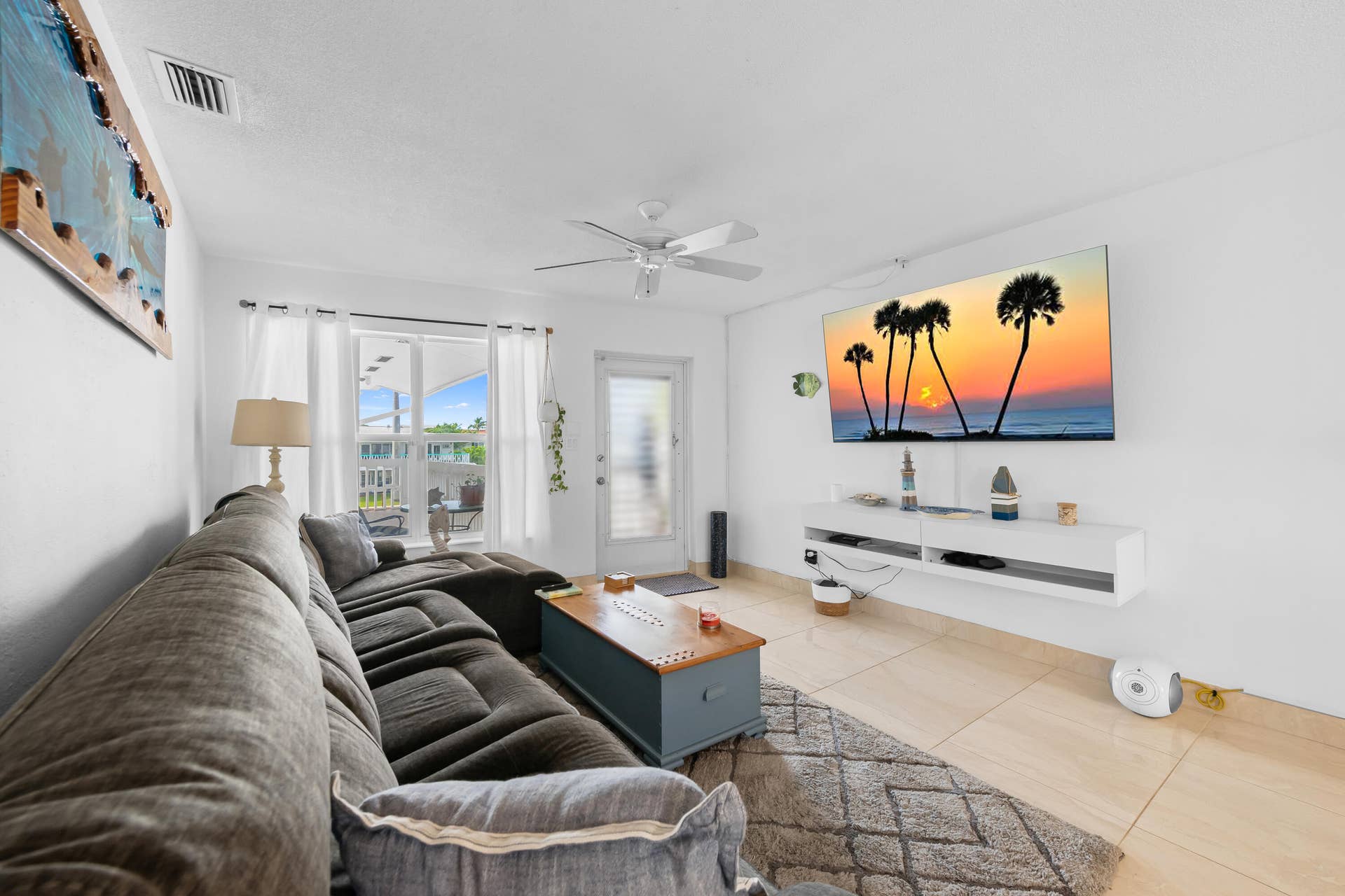 2824 NE 33rd Court, #8, Fort Lauderdale, FL 33306 DSC_6381