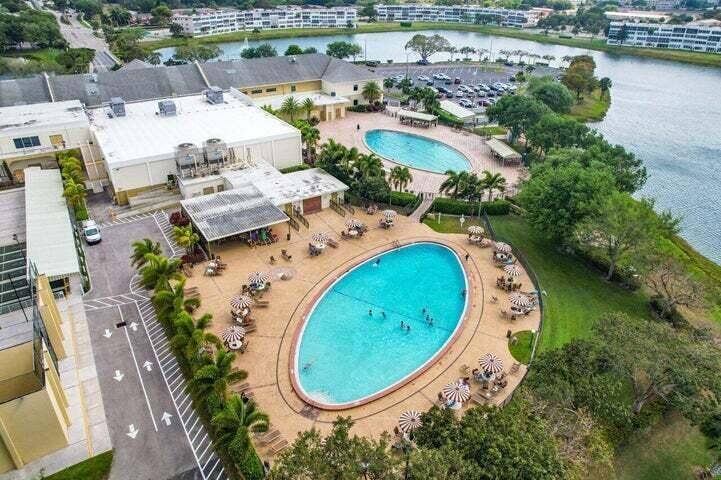 Clubhouse Pools