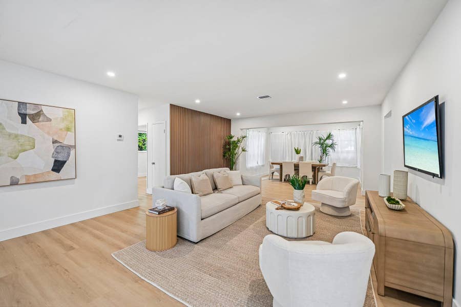 Property photo for 285 NE 165TH Street, Miami, FL