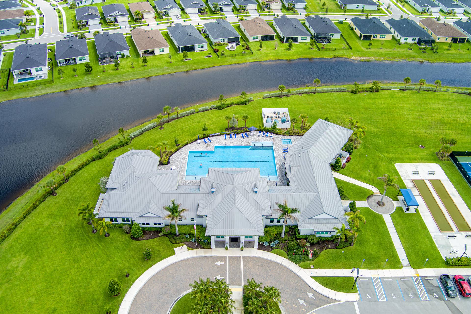 MAX_0032
