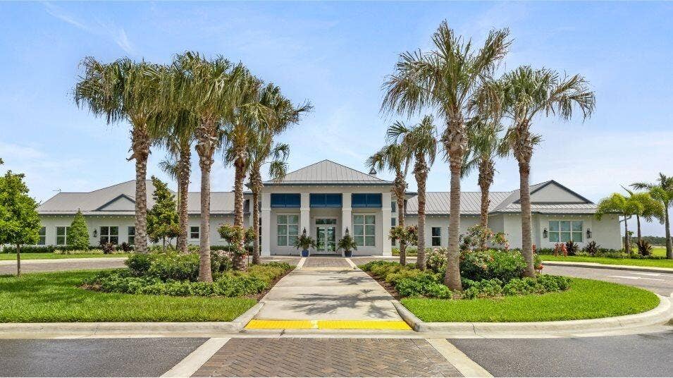 pbh_verandapreserve_pic_clubhouse_front_