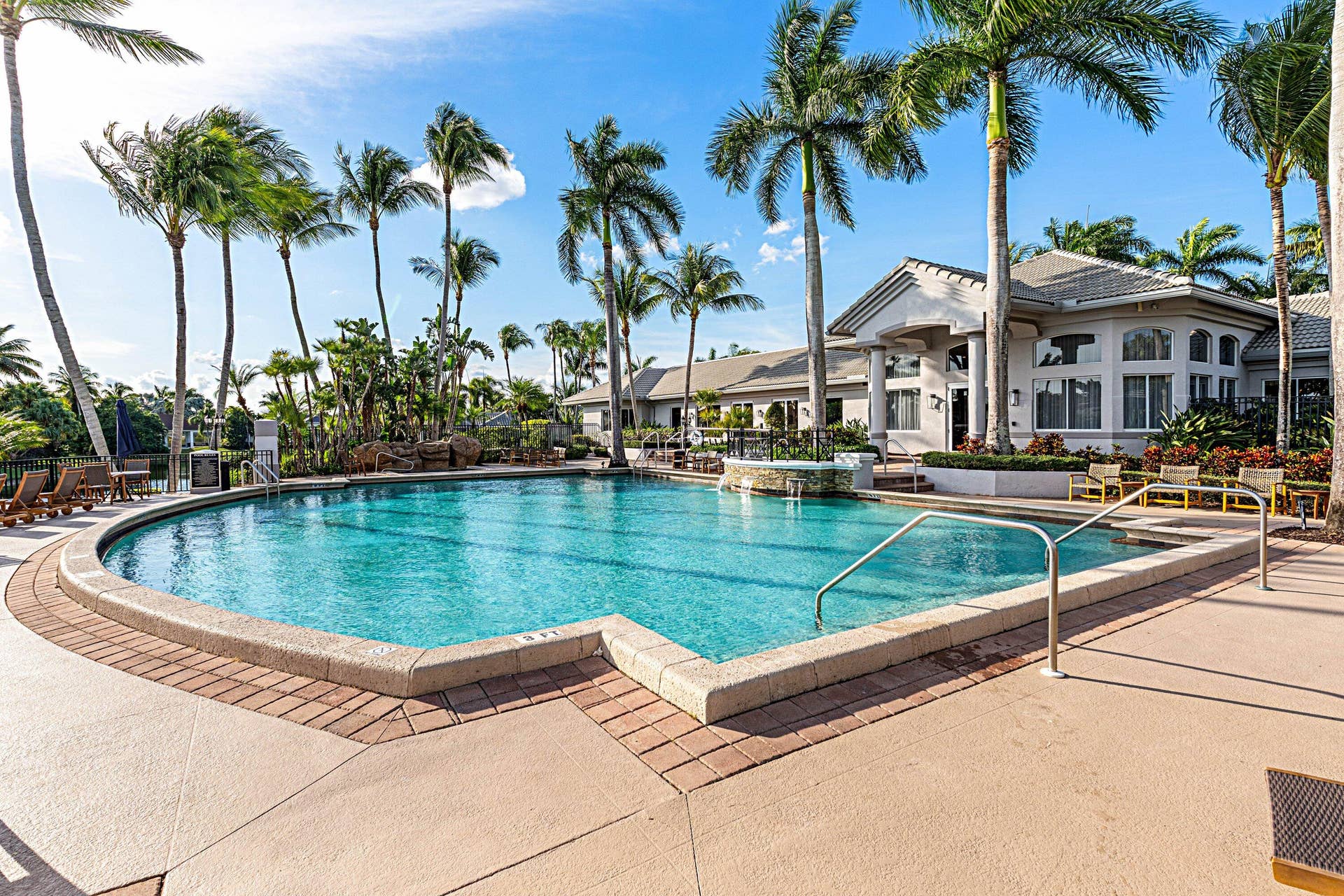 10599 Saint Thomas Drive, Boca Raton, FL 33498 clubhouse pool