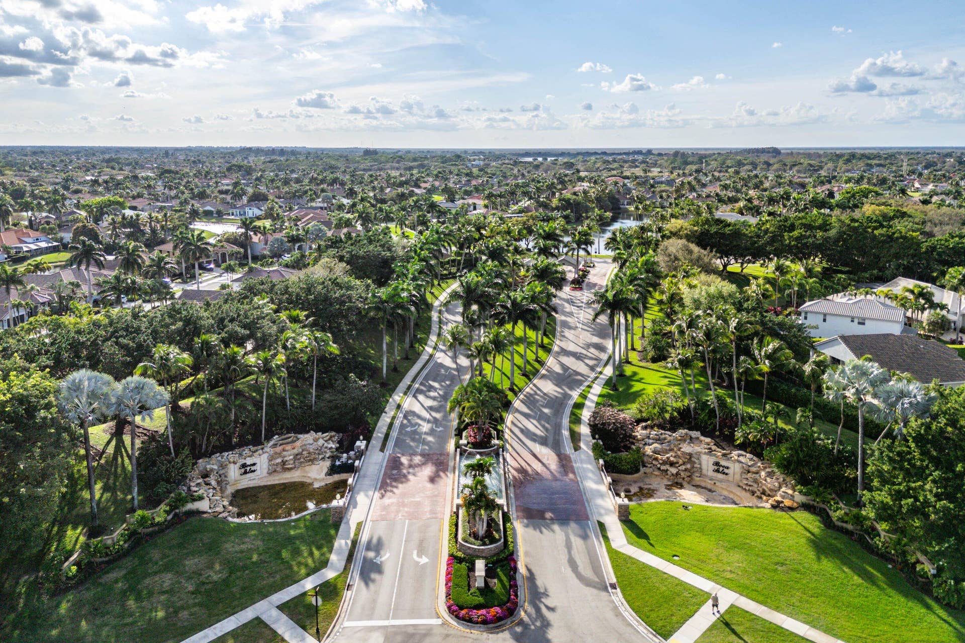 10599 Saint Thomas Drive, Boca Raton, FL 33498 community