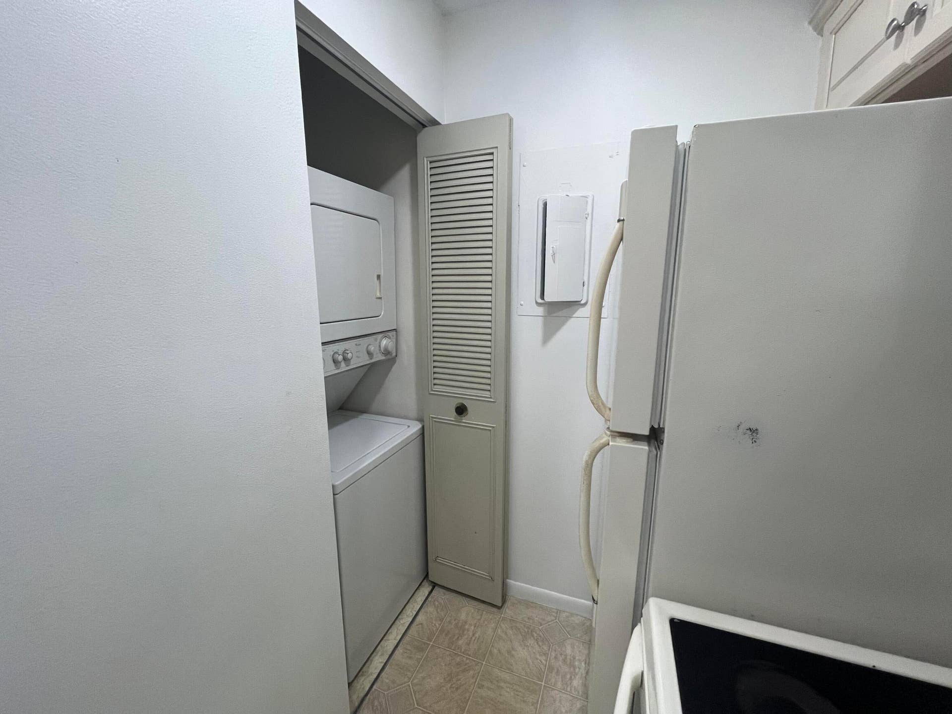 618 SEA PINE Way, #C2, Greenacres, Greenacres, FL 33415 Kitchen In Laundry