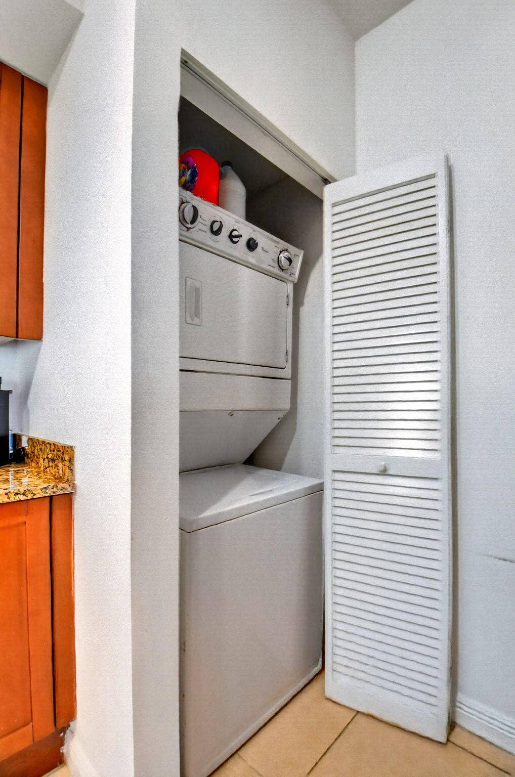 350 N FEDERAL Highway, #813, Boynton Beach, FL 33435 In Unit Laundry