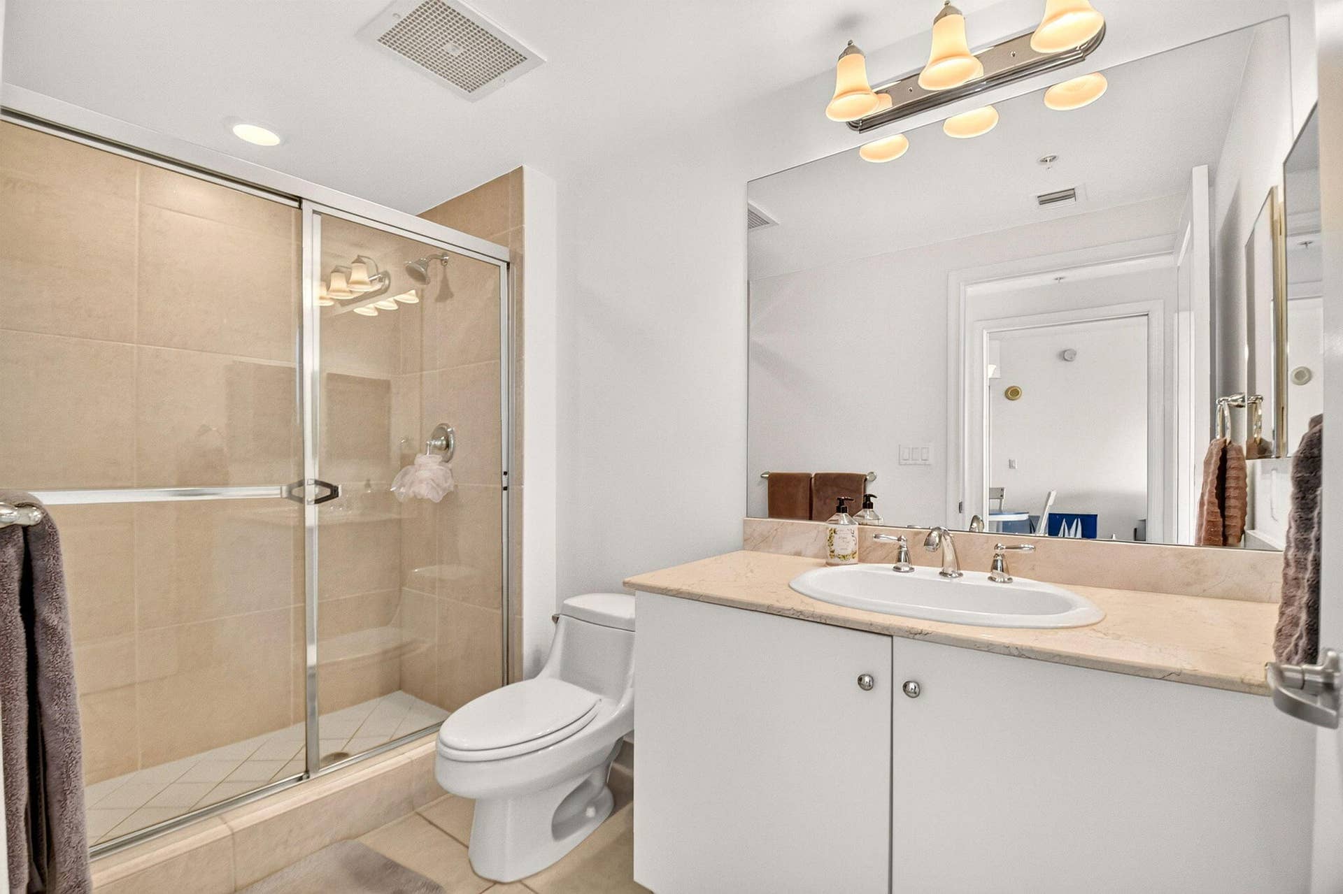 350 N FEDERAL Highway, #813, Boynton Beach, FL 33435 19-web-or-mls-DSC_8773