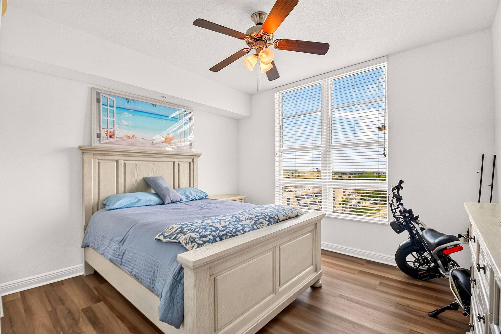 350 N FEDERAL Highway, #813, Boynton Beach, FL 33435 Guest bedroom