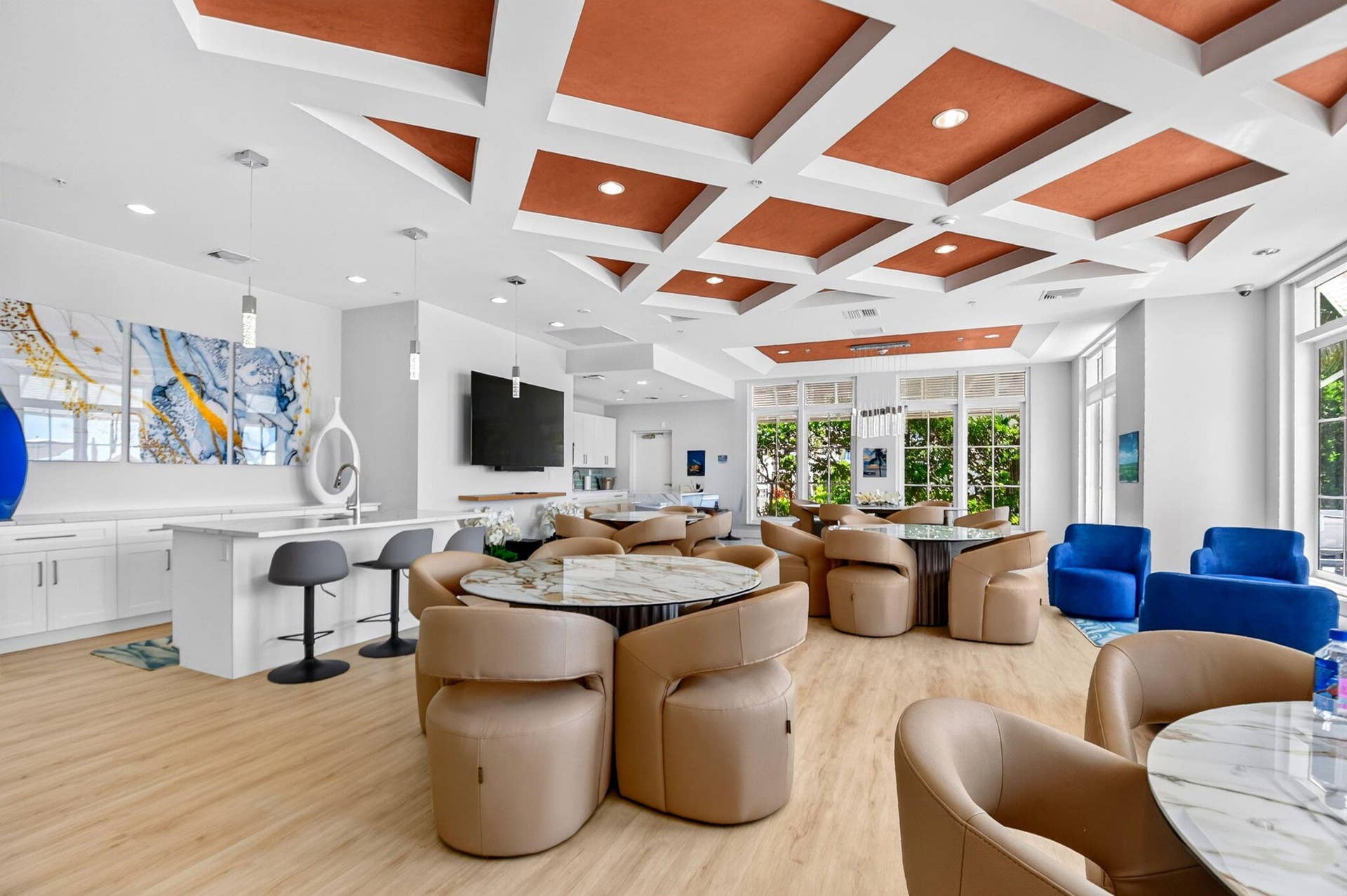 350 N FEDERAL Highway, #813, Boynton Beach, FL 33435 Lounge/Common Area