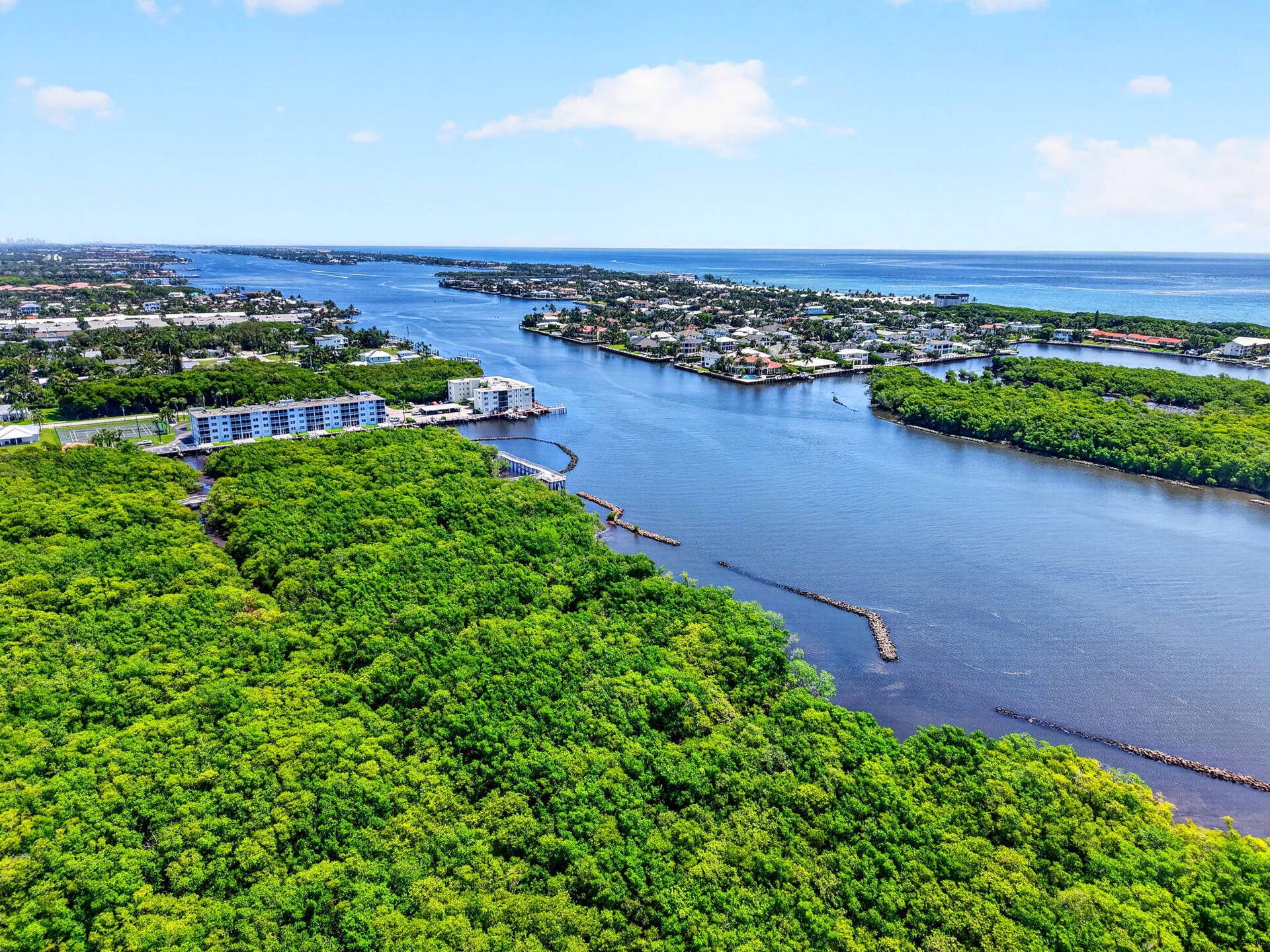 350 N FEDERAL Highway, #813, Boynton Beach, FL 33435 53-web-or-mls-DJI_20260625114312_0524_D
