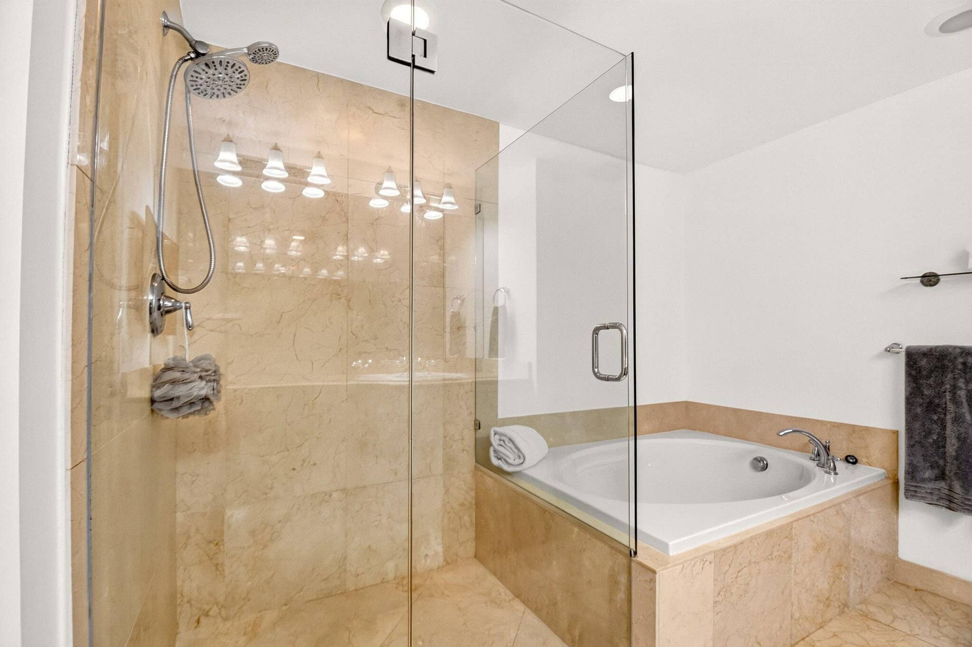 350 N FEDERAL Highway, #813, Boynton Beach, FL 33435 26-web-or-mls-DSC_8813