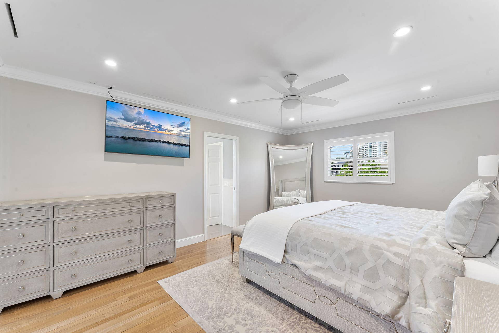 831 Dover Street, Boca Raton, FL 33487 49-web-or-mls-DSC09070