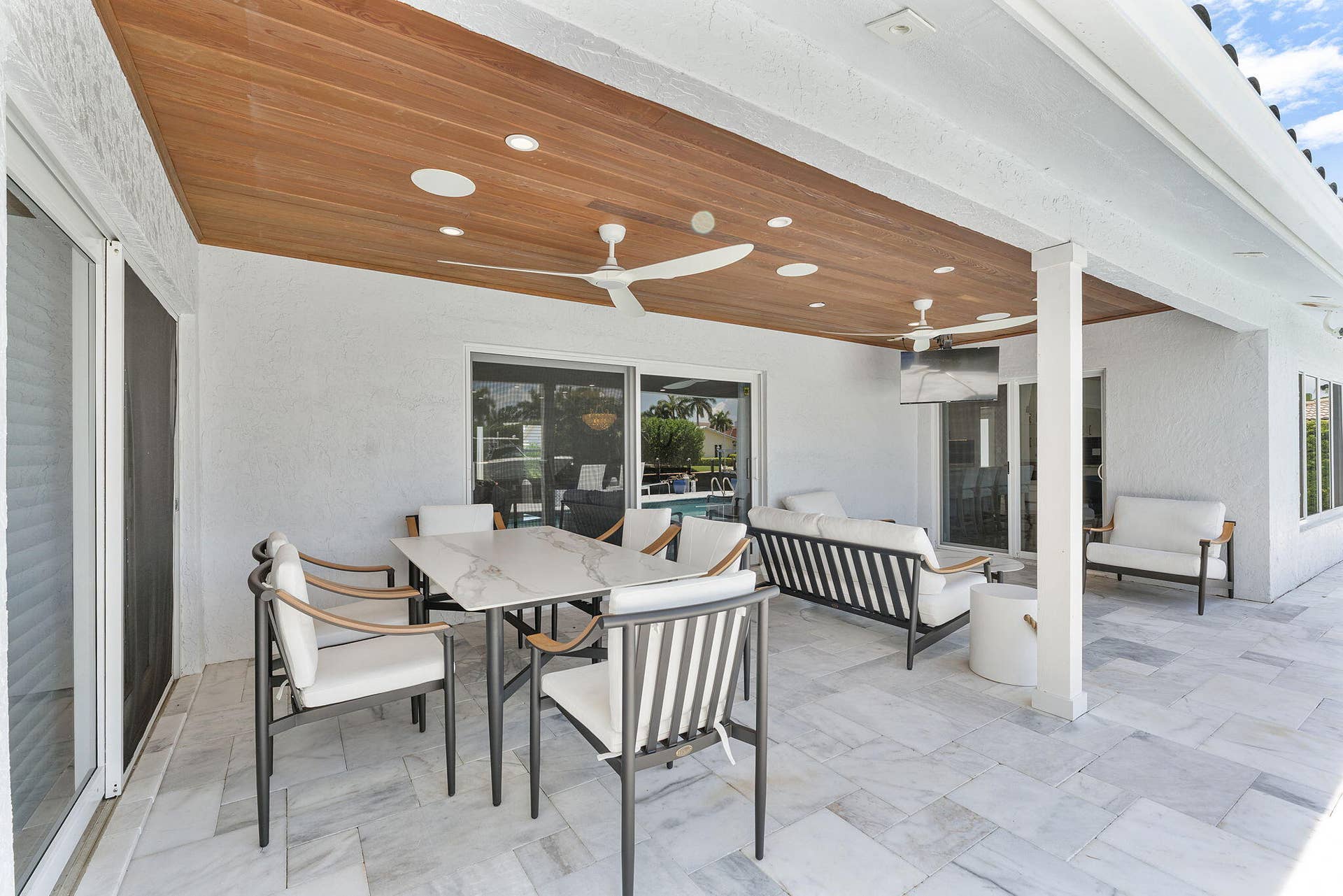 831 Dover Street, Boca Raton, FL 33487 60-web-or-mls-DSC09110