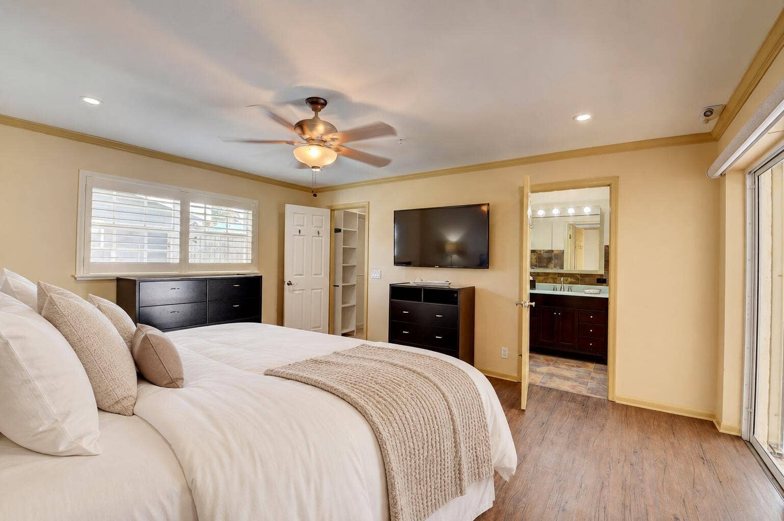 1086 SW 28th Avenue, Boynton Beach, FL 33426 10