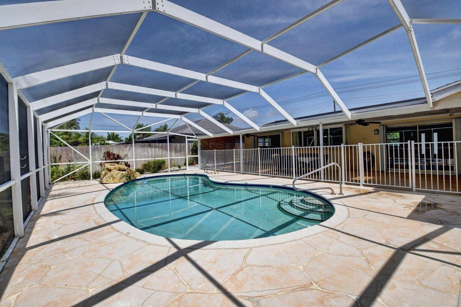 1086 SW 28th Avenue, Boynton Beach, FL 33426 24