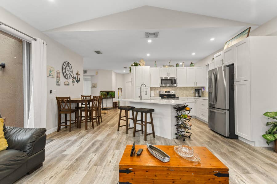 Property photo for 18413 NW 20th Street, Pembroke Pines, FL