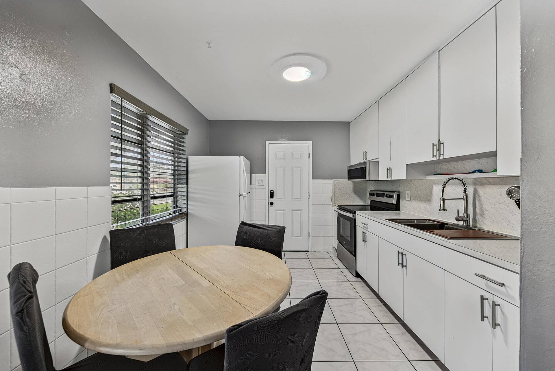 2312 NE 4th Street, Pompano Beach, FL 33062 evans-41
