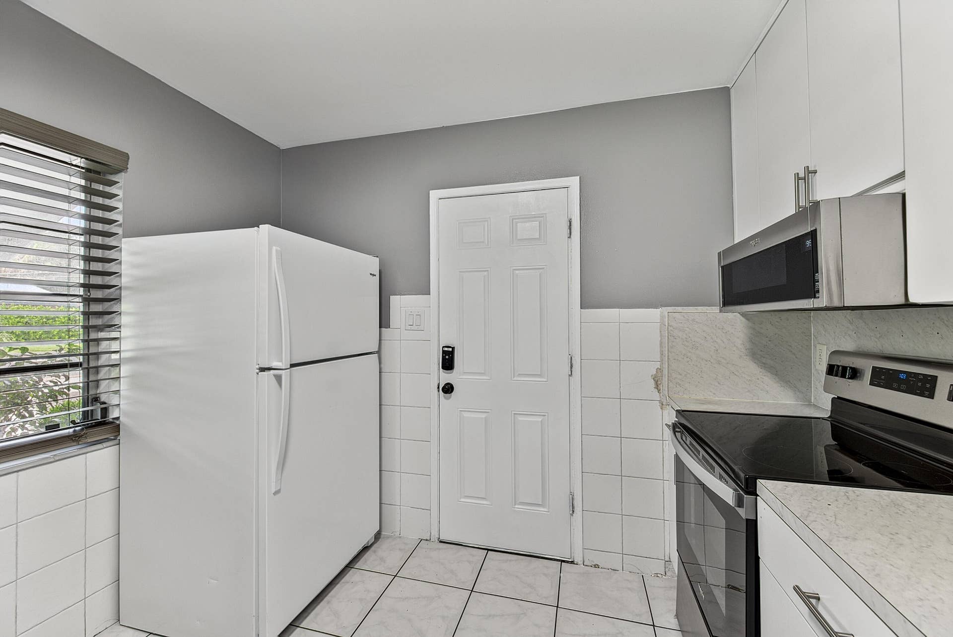 2312 NE 4th Street, Pompano Beach, FL 33062 evans-43