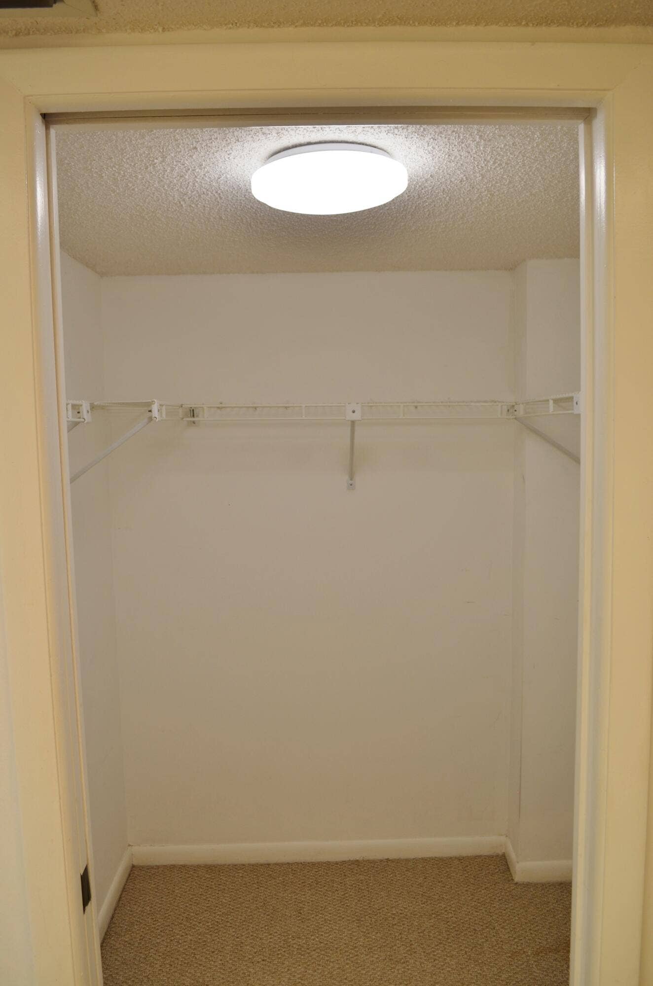 5130 Las Verdes Circle, #121, Delray Beach, FL 33484 Walk In Closet in Bedroom Suite