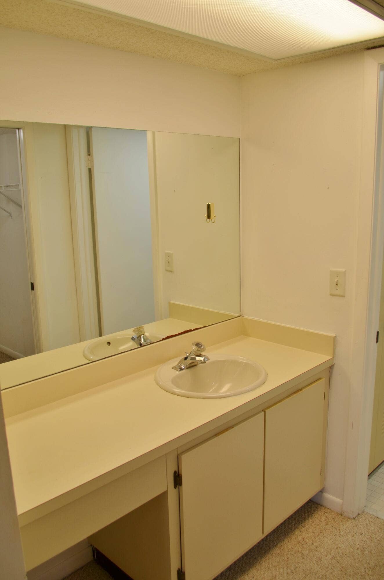 5130 Las Verdes Circle, #121, Delray Beach, FL 33484 Borden 121 2026-10-02 011