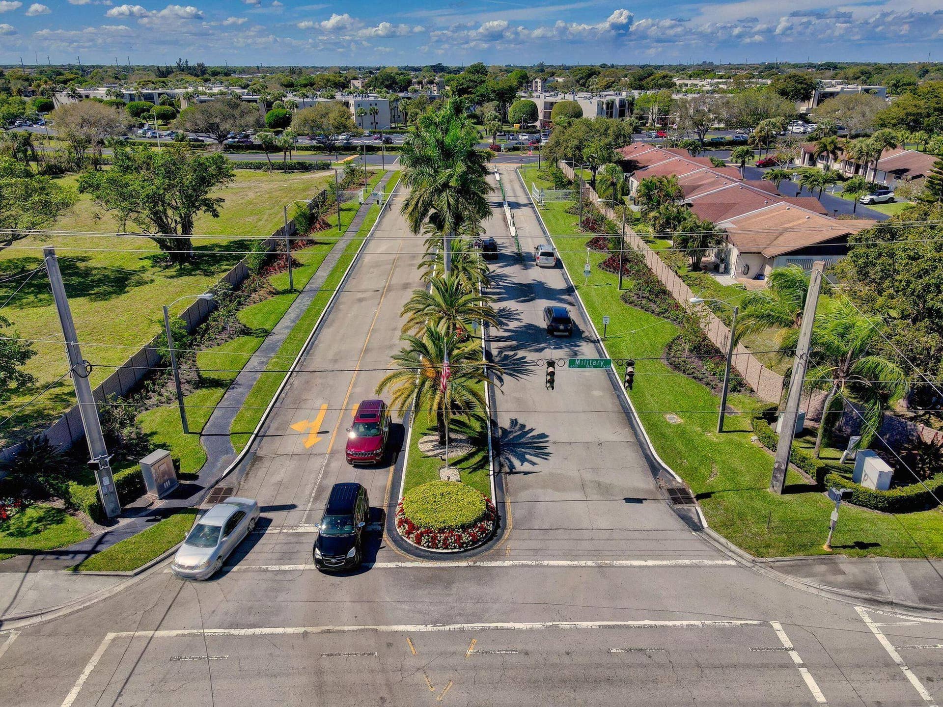 5130 Las Verdes Circle, #121, Delray Beach, FL 33484 Military Trail Entrance Drone