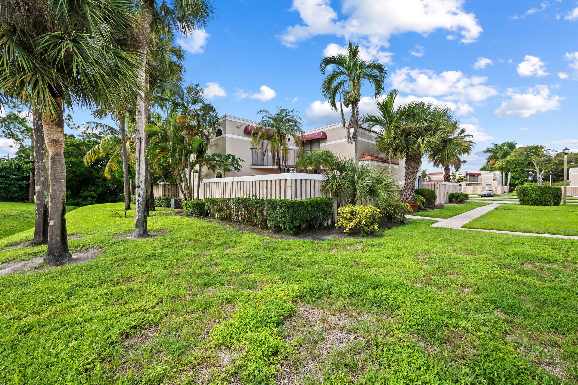 3770 VILLAGE Drive, #B, Delray Beach, FL 33445 DSC_7127