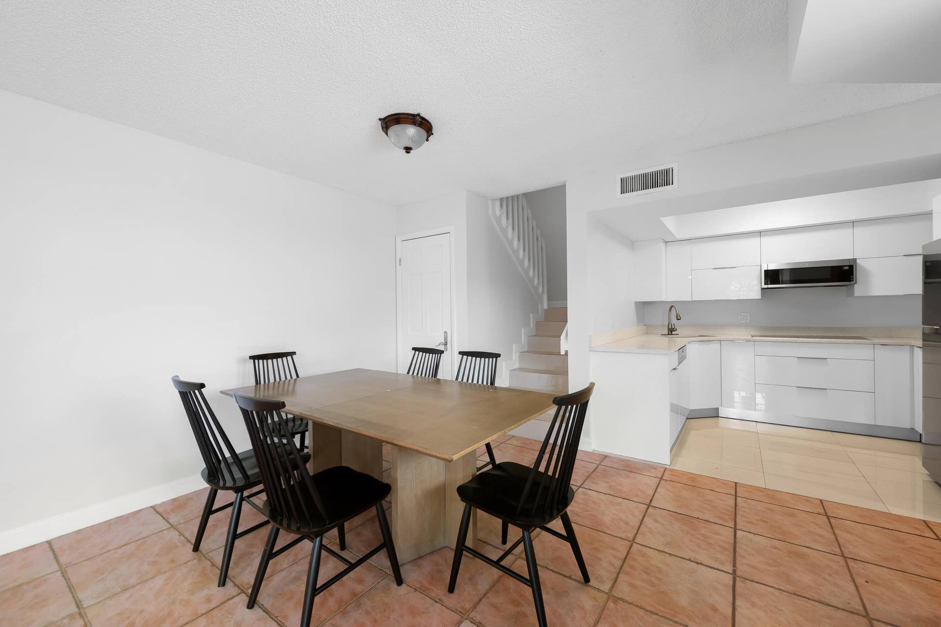 3770 VILLAGE Drive, #B, Delray Beach, FL 33445 DSC_7158