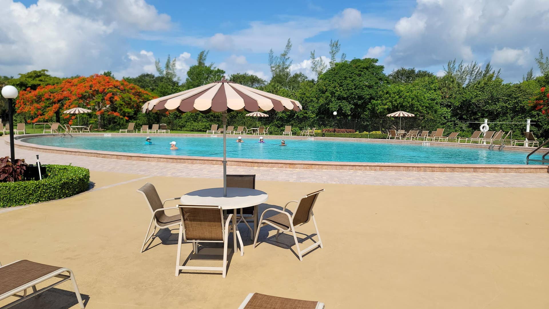 57 CAMDEN C, West Palm Beach, FL 33417 Camden Pool