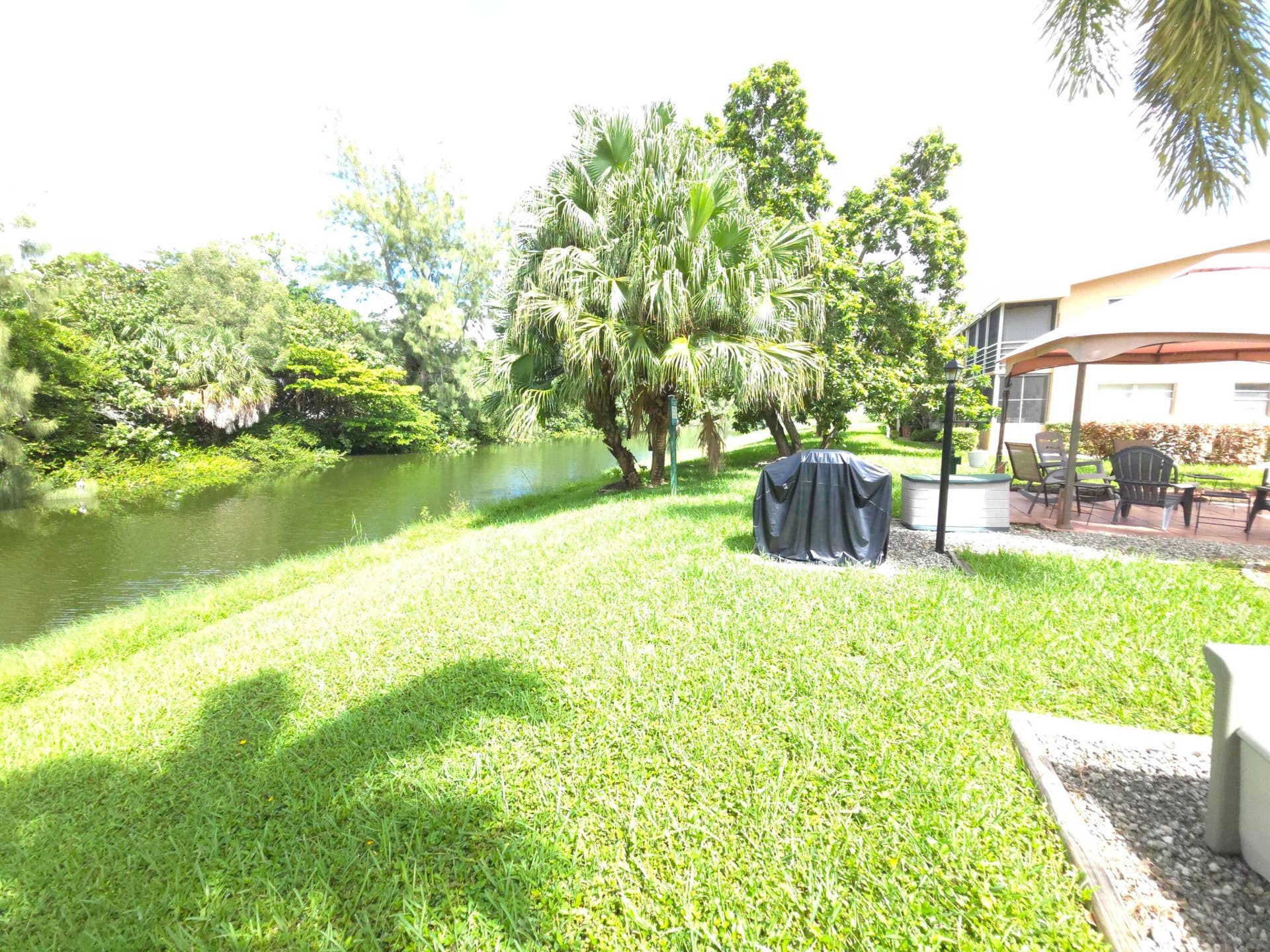57 CAMDEN C, West Palm Beach, FL 33417 25