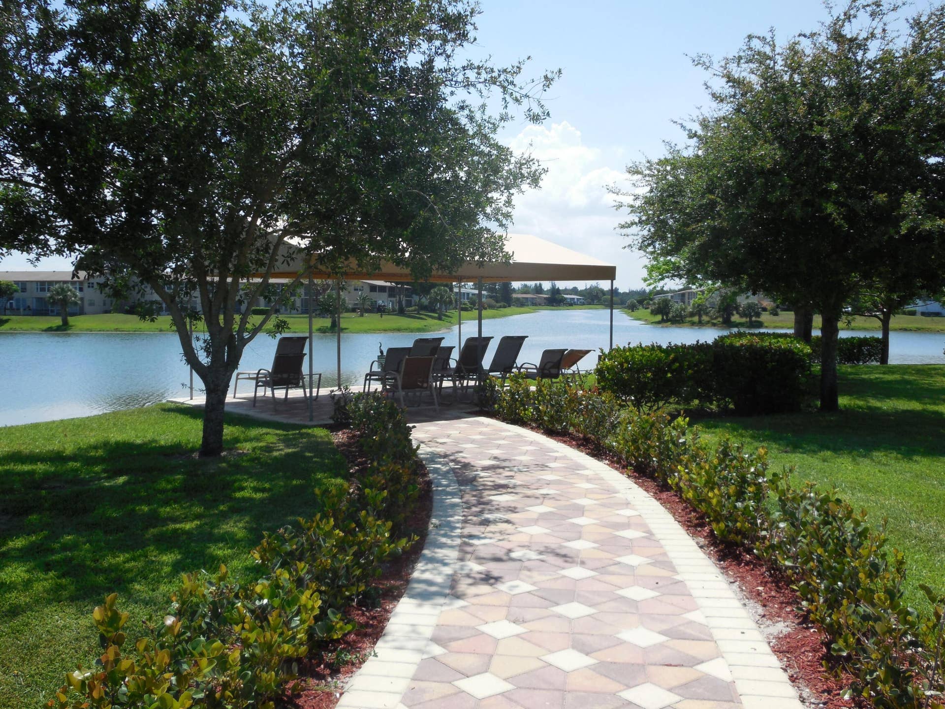 57 CAMDEN C, West Palm Beach, FL 33417 83 Respite