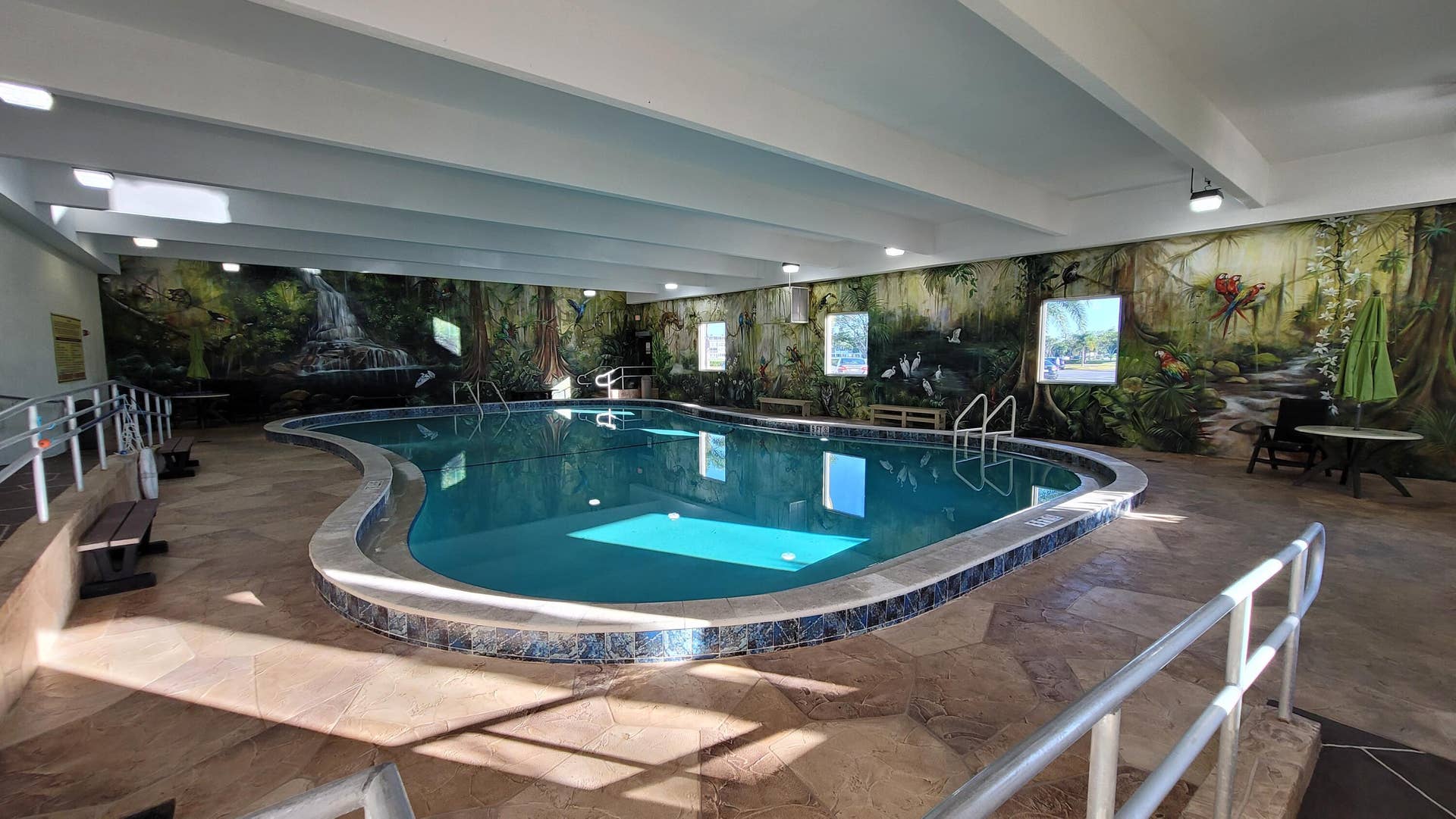 57 CAMDEN C, West Palm Beach, FL 33417 80_1 Indoor Pool