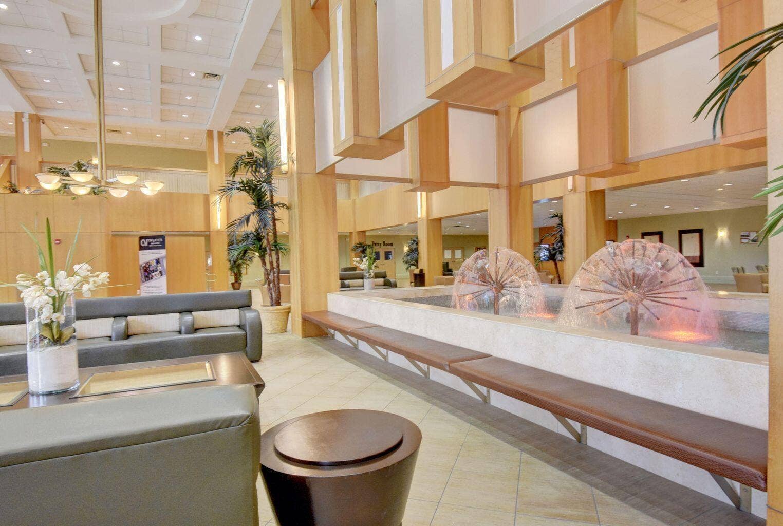 Clubhouse Lobby
