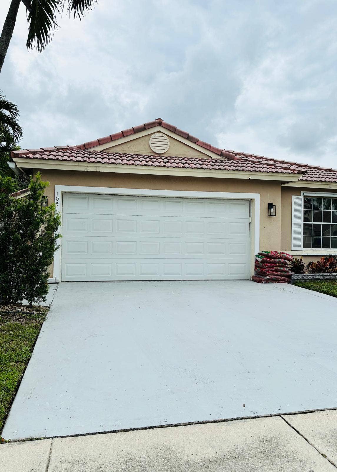1051 NW 191ST Avenue, Pembroke Pines, FL 33029 FRONT 1